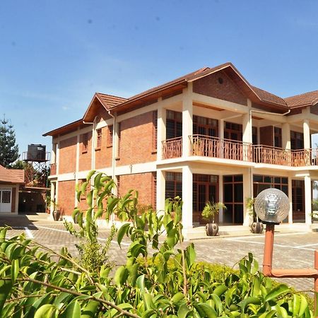 Quiet Haven Hotel Кигали Екстериор снимка