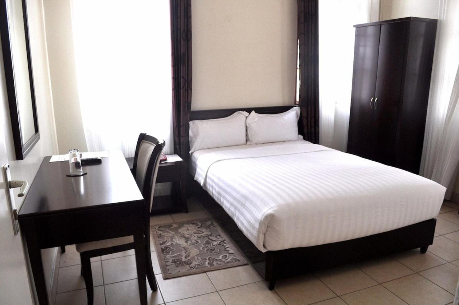 Quiet Haven Hotel Кигали Екстериор снимка